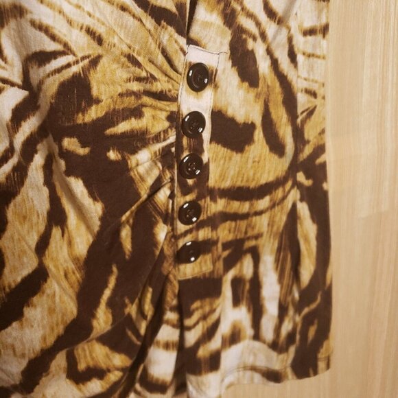 Jones New York Signature Cream Brown Faux Wrap Knit Animal Print Top Medium - Picture 3 of 6